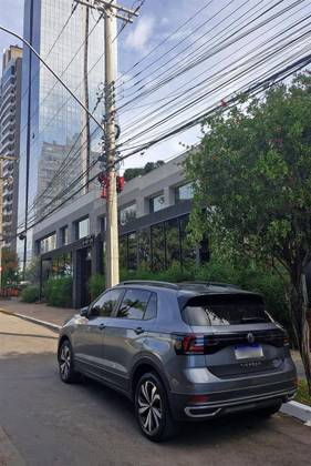 VOLKSWAGEN T-CROSS 1.0 200 TSI TOTAL FLEX COMFORTLINE AUTOMÁTICO